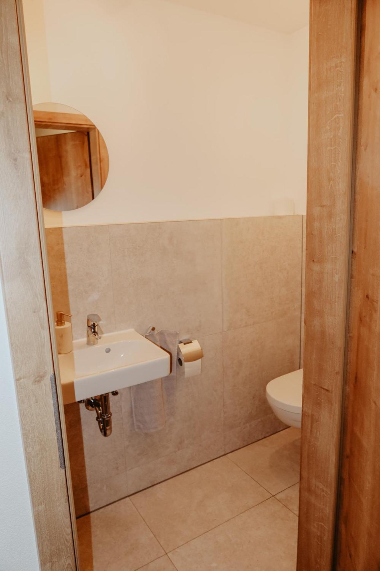 Ferienwohnung/Arbeiterwohnung Kampenwand Rohrdorf  Exterior foto
